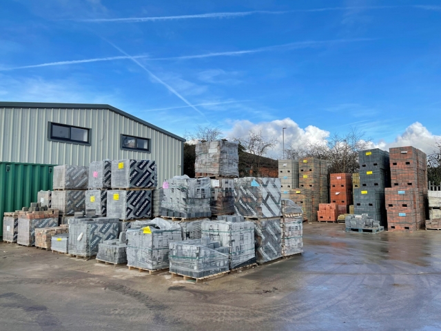 Dutton Builders Merchants - Telephone 01606 738491 Dutton Builders Merchants - Telephone 01606 738491
