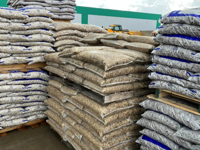 Dutton Builders Merchants - Telephone 01606 738491 Dutton Builders Merchants - Telephone 01606 738491